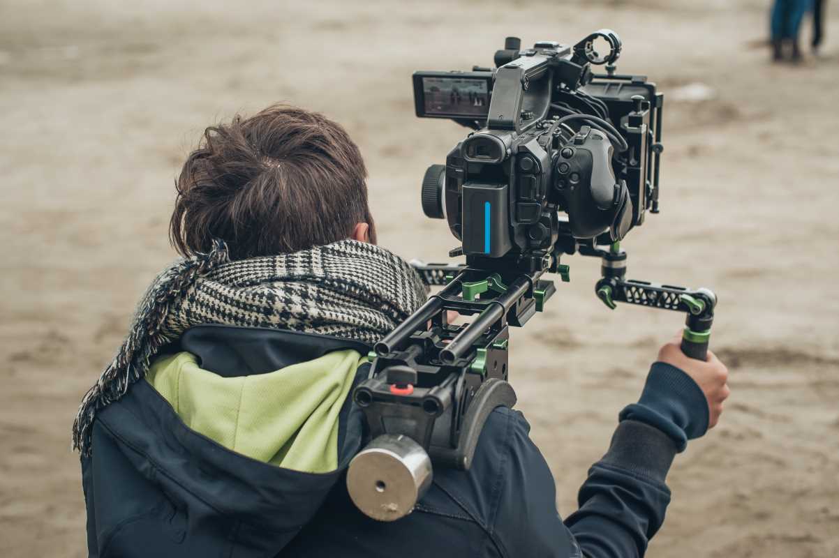 3 Must-See Behind-the-Scenes Documentaries for Film Enthusiasts