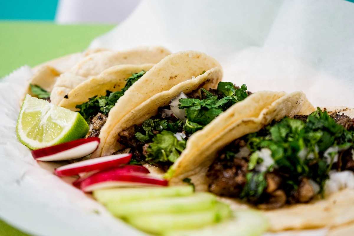 7 Unforgettable Culinary Journeys Through Historic Market Towns